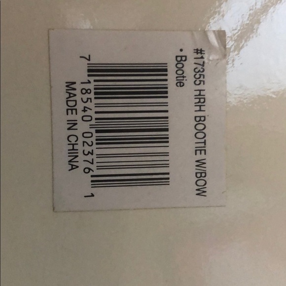 WB-Cutest new booties! Mud pie Her Royal Highness - Picture 6 of 6